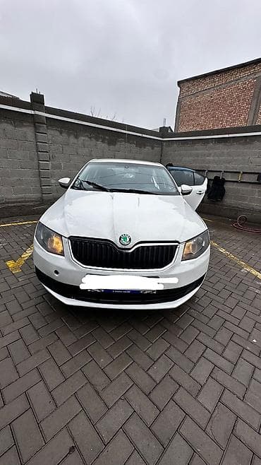 Skoda Octavia: 2014 г., 1.6 л, Механика, Бензин, Лифтбек at lalafo.kg Skoda Octavia: 2014 г., 1.6 л, Механика, Бензин, Лифтбек