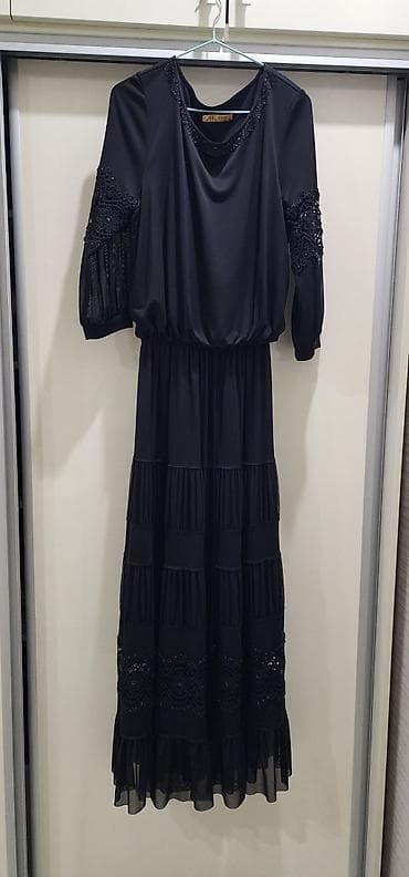 Вечернее платье, Длинная модель, С рукавами, Стразы, 4XL at lalafo.kg Вечернее платье, Длинная модель, С рукавами, Стразы, 4XL