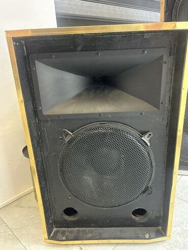 Акустическая система + микшерный пульт Комплект для озвучивания at lalafo.kg Акустическая система + микшерный пульт Комплект для озвучивания