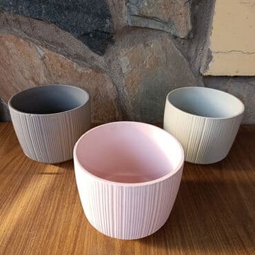 Декор для дома и сада, Кашпо и цветники, Самовывоз at lalafo.kg Декор для дома и сада, Кашпо и цветники, Самовывоз