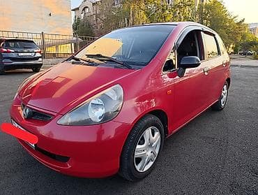 Honda Fit: 2002 г., 1.3 л, Вариатор, Бензин, Хэтчбэк at lalafo.kg Honda Fit: 2002 г., 1.3 л, Вариатор, Бензин, Хэтчбэк