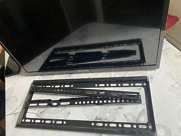 Телевизор Skyworth с настенным креплением (в комплекте) - Диагональ at lalafo.kg Телевизор Skyworth с настенным креплением (в комплекте) - Диагональ