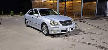 Toyota Crown Majesta: 2004 г., Автомат, Бензин, Седан at lalafo.kg Toyota Crown Majesta: 2004 г., Автомат, Бензин, Седан