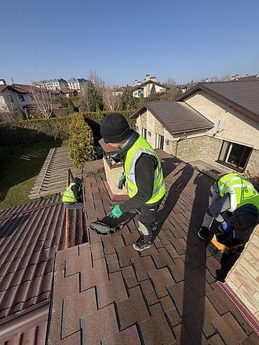 Кровля крыши | Монтаж Больше 6 лет опыта at lalafo.kg Кровля крыши | Монтаж Больше 6 лет опыта