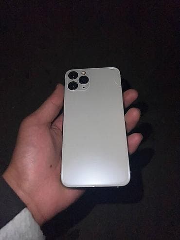 IPhone 11 Pro, Б/у, 64 ГБ, Белый, Чехол, 70 % at lalafo.kg IPhone 11 Pro, Б/у, 64 ГБ, Белый, Чехол, 70 %