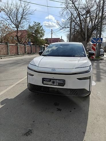 Toyota bZ3X: 2025 г., Автомат, Электромобиль, Кроссовер at lalafo.kg Toyota bZ3X: 2025 г., Автомат, Электромобиль, Кроссовер