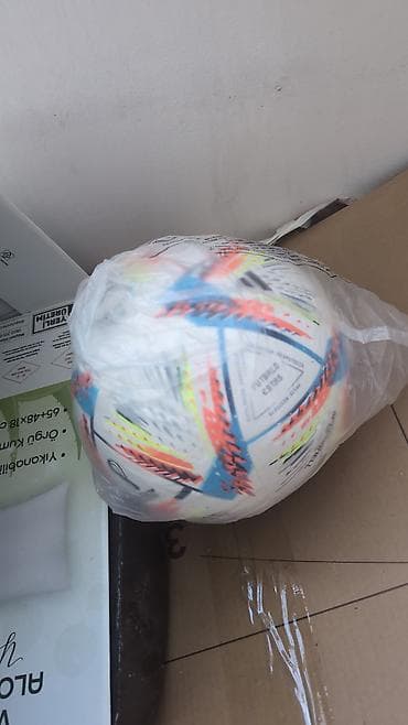 Футбольные мячи. оригинальные, фирма aroose. продаю остатки с магазина at lalafo.kg Футбольные мячи. оригинальные, фирма aroose. продаю остатки с магазина