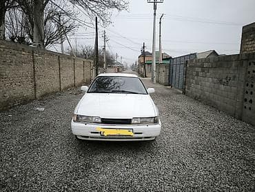 Mazda 626: 1990 г., 2 л, Механика, Бензин, Хэтчбэк at lalafo.kg — 1 Mazda 626: 1990 г., 2 л, Механика, Бензин, Хэтчбэк — 1