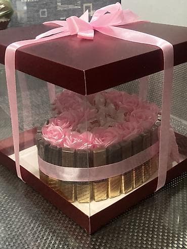 Подарочный бокс, который точно вызовет восторг! Нежные розы, любимые at lalafo.kg Подарочный бокс, который точно вызовет восторг! Нежные розы, любимые