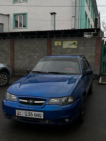 Daewoo Nexia: 2010 г., 1.6 л, Механика, Бензин, Седан at lalafo.kg Daewoo Nexia: 2010 г., 1.6 л, Механика, Бензин, Седан