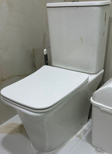 Унитаз Напольный, Б/у, Материал: Фарфор at lalafo.kg Унитаз Напольный, Б/у, Материал: Фарфор