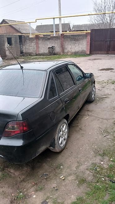 Daewoo Nexia: 2010 г., 1.6 л, Бензин, Седан at lalafo.kg Daewoo Nexia: 2010 г., 1.6 л, Бензин, Седан