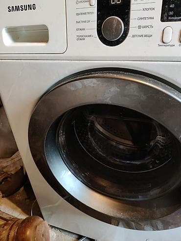 Стиральная машина Samsung, фронтальная загрузка, загрузка до 6 кг at lalafo.kg Стиральная машина Samsung, фронтальная загрузка, загрузка до 6 кг
