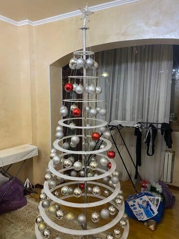 Продаеться елка 🌲 Конструктор разбираеться и собирается легко На at lalafo.kg Продаеться елка 🌲 Конструктор разбираеться и собирается легко На