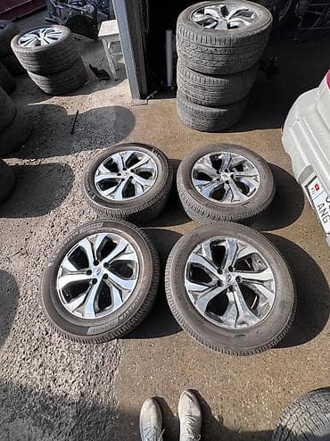 Литые Диски R 18 Subaru, Комплект, отверстий - 5, Б/у at lalafo.kg Литые Диски R 18 Subaru, Комплект, отверстий - 5, Б/у