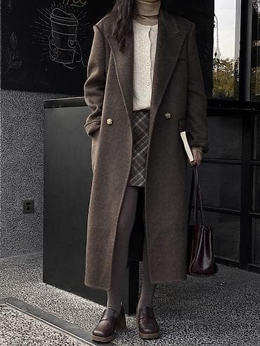 Пальто, Классика, Осень-весна, Длинная модель, Двубортная модель, M at lalafo.kg Пальто, Классика, Осень-весна, Длинная модель, Двубортная модель, M