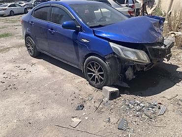 Kia Rio (седан), синиий цвет, на разбор или под восстановление. Год at lalafo.kg Kia Rio (седан), синиий цвет, на разбор или под восстановление. Год