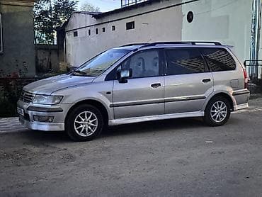 Mitsubishi Chariot: 1999 г., 2.4 л, Ручные, Бензин, Минивэн at lalafo.kg Mitsubishi Chariot: 1999 г., 2.4 л, Ручные, Бензин, Минивэн