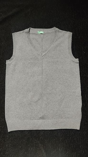 Безрукавка новая размер 25 lalafo.kg да — 1 Безрукавка новая размер 25 — 1