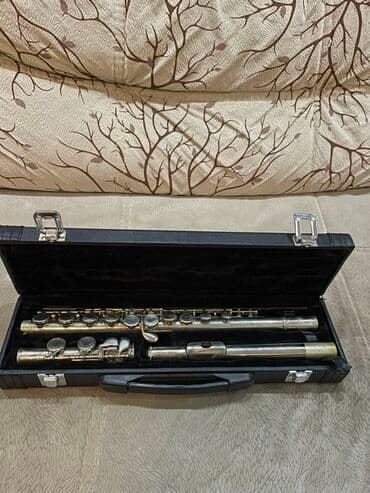 Профессиональная оркестровая флейта (б/у)— Surman England Продаётся at lalafo.kg Профессиональная оркестровая флейта (б/у)— Surman England Продаётся