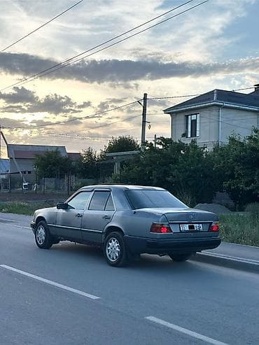 Mercedes-Benz W124: 1990 г., 2.6 л, Автомат, Бензин, Седан at lalafo.kg Mercedes-Benz W124: 1990 г., 2.6 л, Автомат, Бензин, Седан