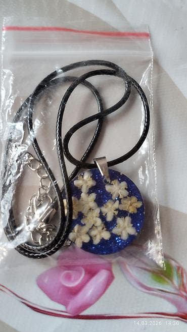 Билериктер: Набор авторских украшений из эпоксидной смолы с готическими и lalafo.kg да — 6 Билериктер: Набор авторских украшений из эпоксидной смолы с готическими и — 6