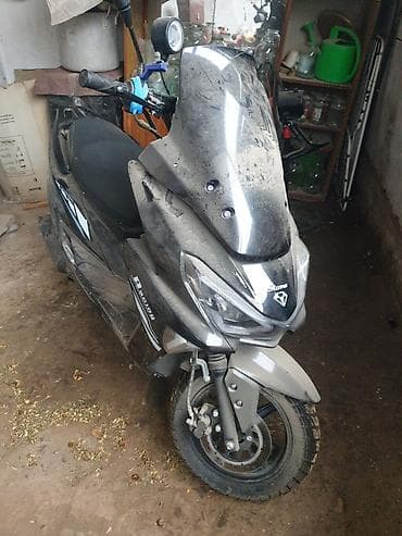 Макси-скутер 160 куб. см, Бензин at lalafo.kg Макси-скутер 160 куб. см, Бензин