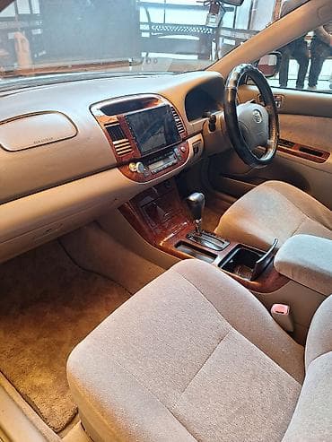 Toyota Camry: 2005 г., Автомат, Бензин, Седан at lalafo.kg — 4 Toyota Camry: 2005 г., Автомат, Бензин, Седан — 4