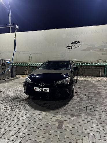 Toyota Camry: 2017 г., 2.5 л, Автомат, Бензин, Седан at lalafo.kg Toyota Camry: 2017 г., 2.5 л, Автомат, Бензин, Седан