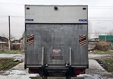 Гидроборт (подъемная платформа) ZEPRO для фургона/рефрижератора FOKOR at lalafo.kg Гидроборт (подъемная платформа) ZEPRO для фургона/рефрижератора FOKOR