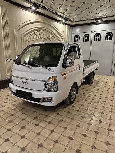 Hyundai Porter: 2019 г., 2.5 л, Автомат, Дизель at lalafo.kg Hyundai Porter: 2019 г., 2.5 л, Автомат, Дизель
