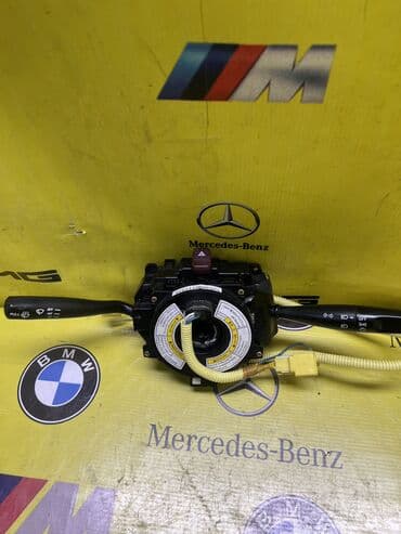 Гитара руля,под рулевой переключатель, переключатели: поворотов, света at lalafo.kg Гитара руля,под рулевой переключатель, переключатели: поворотов, света