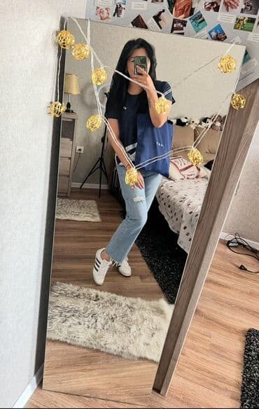 Большое напольное зеркало - Тип: напольное, прямоугольное - at lalafo.kg Большое напольное зеркало - Тип: напольное, прямоугольное -