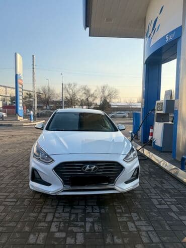 Hyundai Sonata: 2018 г., 2 л, Типтроник, Газ, Седан at lalafo.kg Hyundai Sonata: 2018 г., 2 л, Типтроник, Газ, Седан