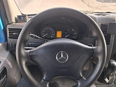 Mercedes-Benz Спринтер: 2012 г., 2.2 л, Автомат, Дизель, Фургон at lalafo.kg Mercedes-Benz Спринтер: 2012 г., 2.2 л, Автомат, Дизель, Фургон