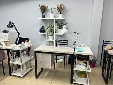 TagAZ: Сдается в аренду маникюрный стол.Салан находится по адресу Ахунбаева at lalafo.kg — 2 TagAZ: Сдается в аренду маникюрный стол.Салан находится по адресу Ахунбаева — 2