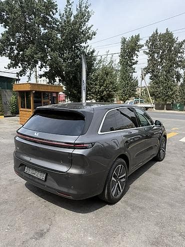 Lixiang L6: 2024 г., 1.5 л, Электромобиль, Кроссовер at lalafo.kg — 4 Lixiang L6: 2024 г., 1.5 л, Электромобиль, Кроссовер — 4