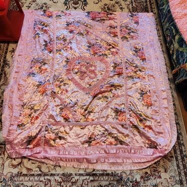 Покрывало для кровати, СССР, Новый, Все сезоны, Съемный чехол at lalafo.kg Покрывало для кровати, СССР, Новый, Все сезоны, Съемный чехол