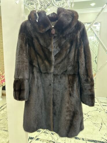 Шуба, Норка, Длинная модель, С капюшоном, L at lalafo.kg Шуба, Норка, Длинная модель, С капюшоном, L