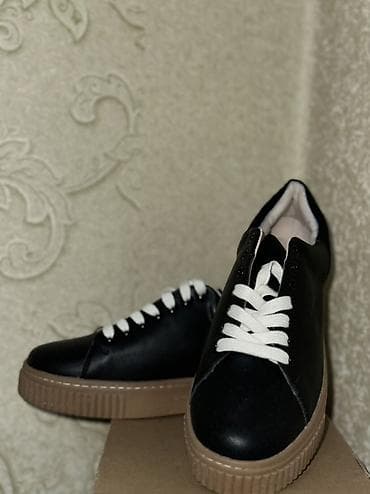 Женская обувь — подборка стильных моделей 1) Белые текстильные at lalafo.kg — 4 Женская обувь — подборка стильных моделей 1) Белые текстильные — 4