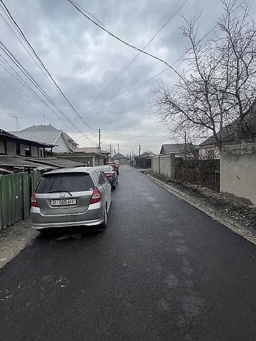 Продаю пол дома барачного типа район Тоголок молдо Щербакова 3 ком at lalafo.kg Продаю пол дома барачного типа район Тоголок молдо Щербакова 3 ком