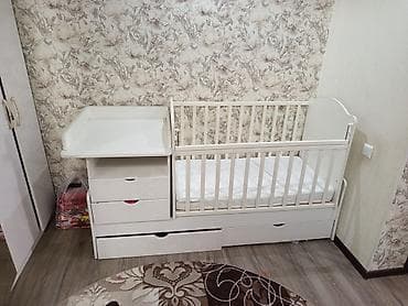 Детская кровать трансформер, Б/у, Другой тип, цвет - Белый at lalafo.kg Детская кровать трансформер, Б/у, Другой тип, цвет - Белый