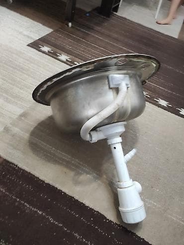 Детские раковины: Продается кухонная мойка из нержавейки + сифон + смеситель Продам at lalafo.kg — 3 Детские раковины: Продается кухонная мойка из нержавейки + сифон + смеситель Продам — 3