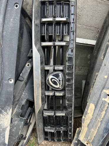 Решетка радиатора Kia Б/у, Оригинал at lalafo.kg Решетка радиатора Kia Б/у, Оригинал