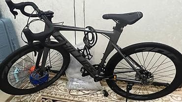 Шоссейный велосипед, Рама L (172 - 185 см), Новый at lalafo.kg Шоссейный велосипед, Рама L (172 - 185 см), Новый