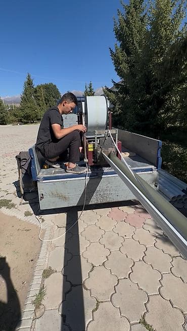 У нас находится станок на машине для производства водосточных желобов at lalafo.kg У нас находится станок на машине для производства водосточных желобов