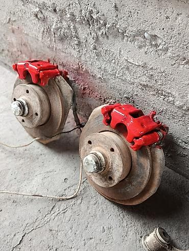 Задние дисковые тормоза оригинал подходят на гольф 2 гольф 3 венто at lalafo.kg Задние дисковые тормоза оригинал подходят на гольф 2 гольф 3 венто