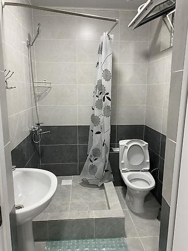 Сдаются комнаты в гостевом размещении. Описание: - Просторные светлые at lalafo.kg Сдаются комнаты в гостевом размещении. Описание: - Просторные светлые