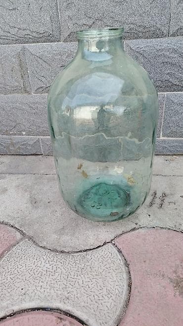 Бутылки at lalafo.kg Бутылки