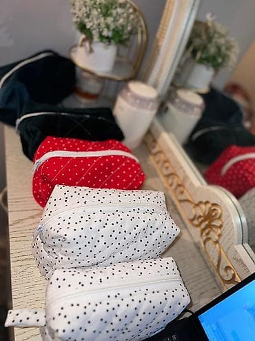 Косметичка at lalafo.kg Косметичка